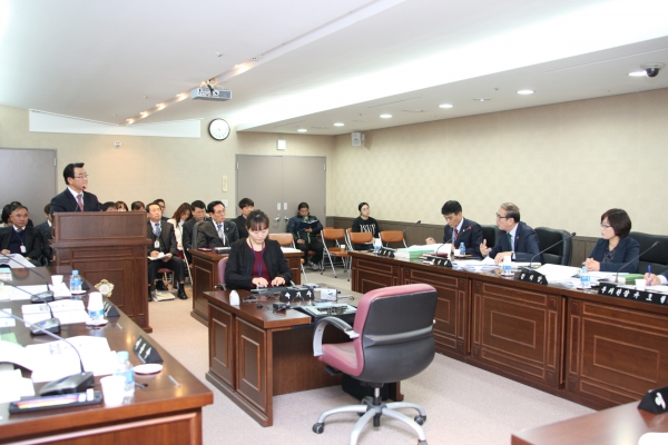 제200회 서울특별시 마포구의회 제2차 정례회 제1 ~ 7차 행정건설위원회 - 8