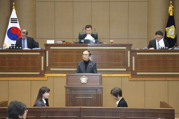 제217회 서울특별시 마포구의회 임시회 제2차 본회의 - 7