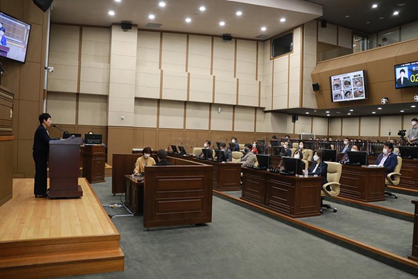 제257회 서울특별시 마포구의회 임시회 제2차 본회의 - 6