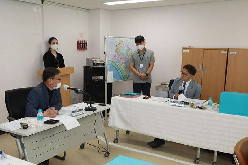 제258회 서울특별시 마포구의회 제1차정례회 행정건설위원회 주민센터 행정사무감사 - 5