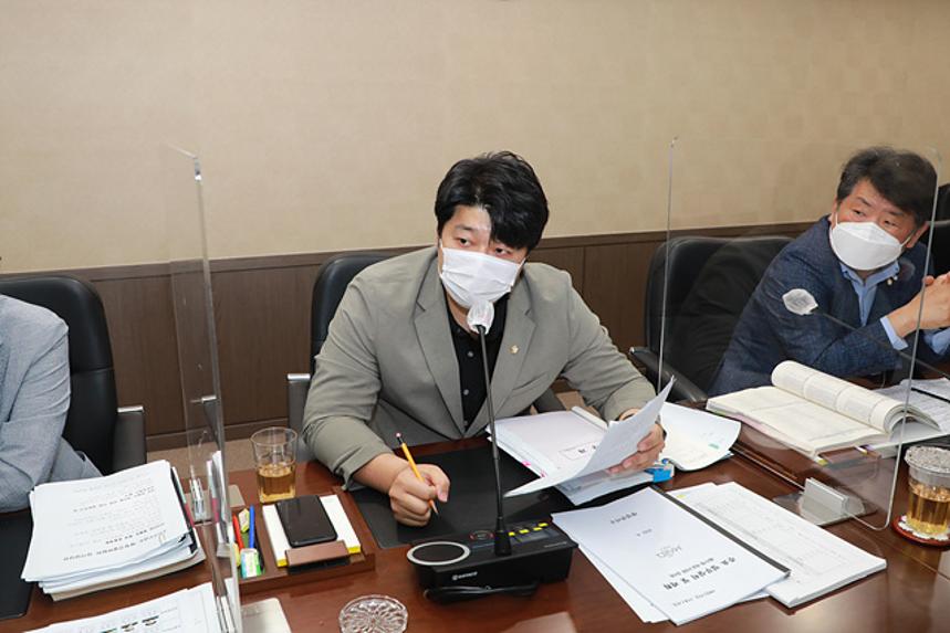 제258회 서울특별시 마포구의회 제1차정례회 제1~4차 행정건설위원회 및 행정사무감사 - 3