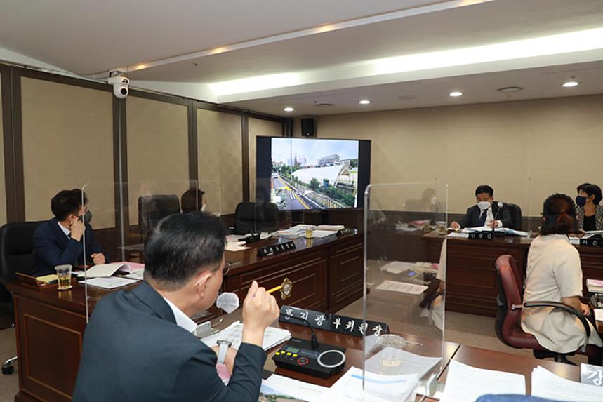 제258회 서울특별시 마포구의회 제1차정례회 제1~4차 행정건설위원회 및 행정사무감사 - 5