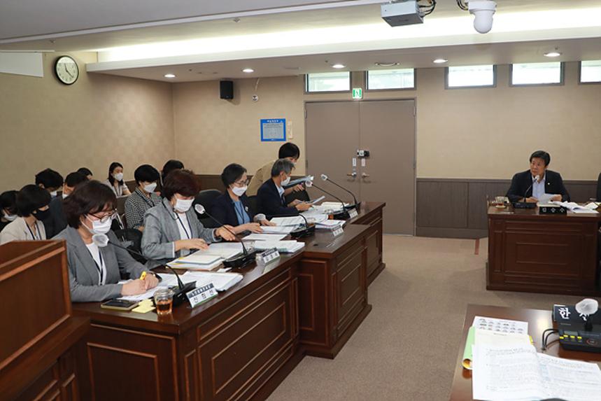 제258회 서울특별시 마포구의회 제1차정례회 제1~4차 복지도시위원회 및 행정사무감사 - 6