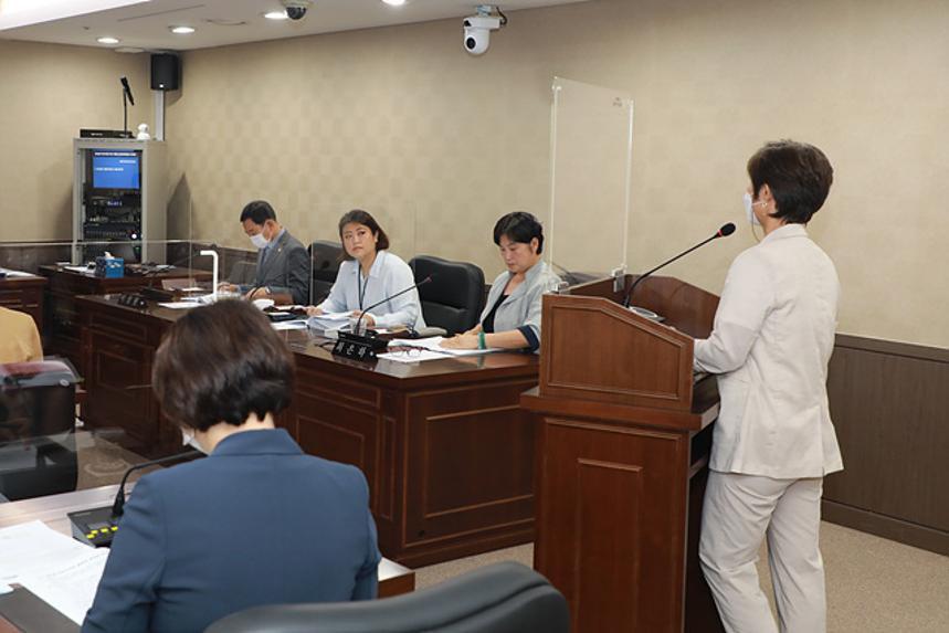 제258회 서울특별시 마포구의회 제1차정례회 제1차 의회운영위원회 및 행정사무감사 - 5