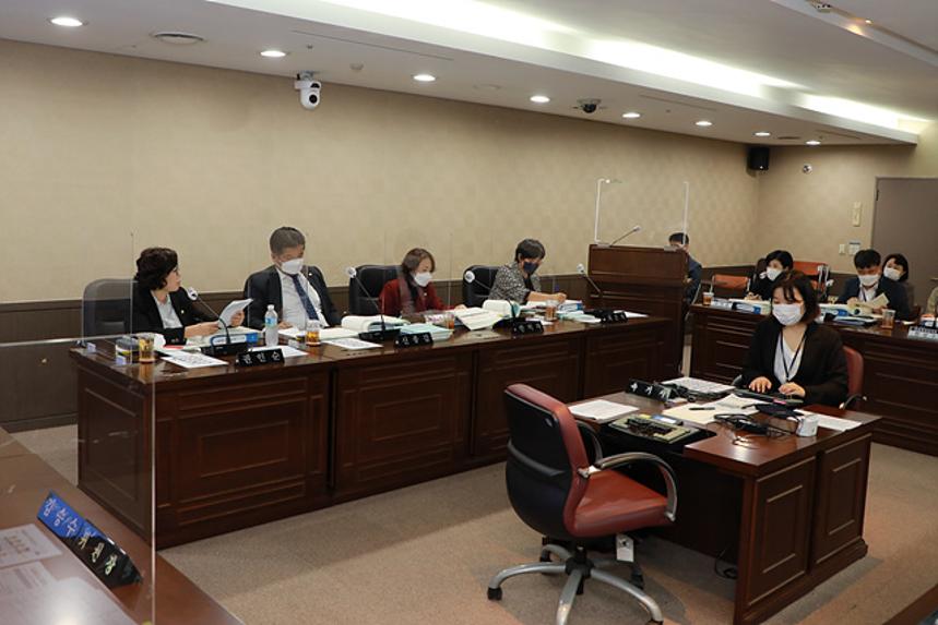 제258회 서울특별시 마포구의회 제1차정례회 제2~6차 예산결산특별위원회  - 5