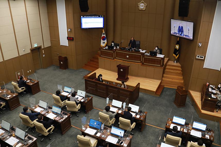 제258회 서울특별시 마포구의회 제1차정례회 제2차 본회의 - 8