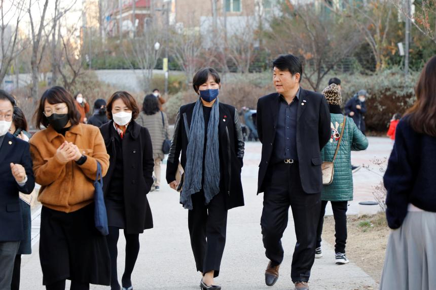 행정건설위원회 - 경의선책거리 현장방문 - 6