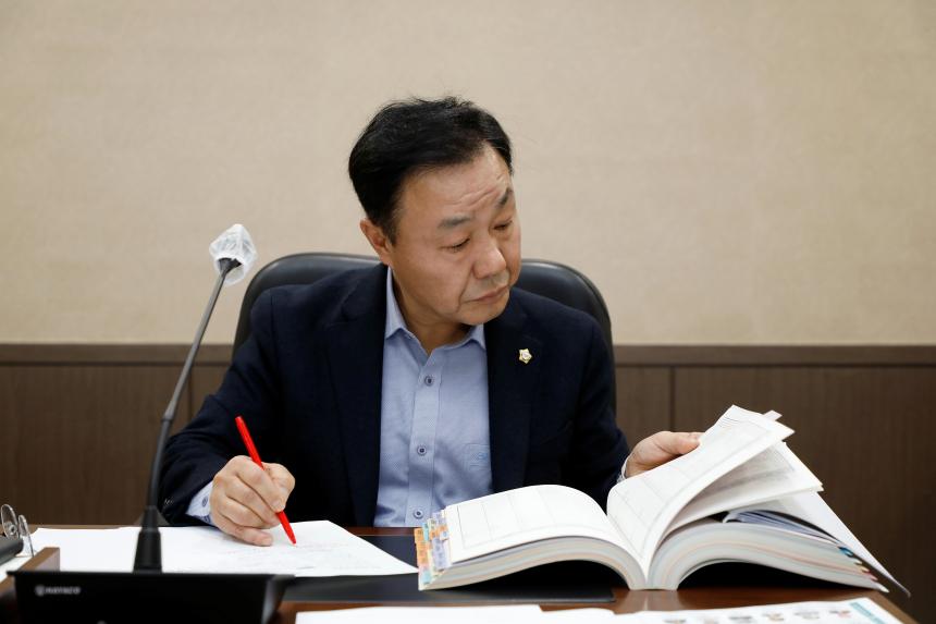 행정건설위원회 - 제260회 마포구의회 임시회 의사일정 - 3