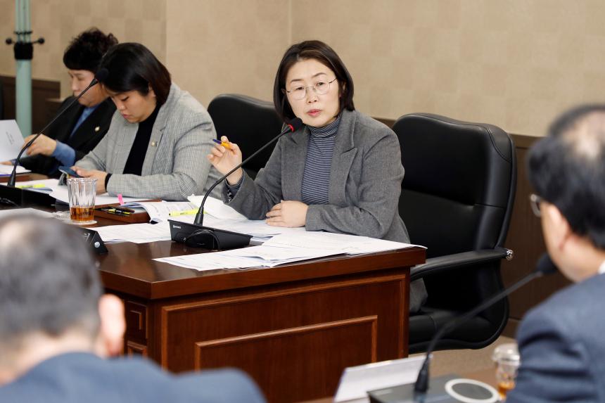 복지도시위원회 - 제260회 마포구의회 임시회 의사일정 - 3