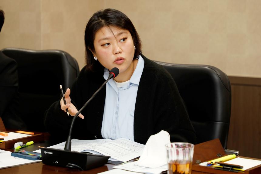 복지도시위원회 - 제260회 마포구의회 임시회 의사일정 - 4