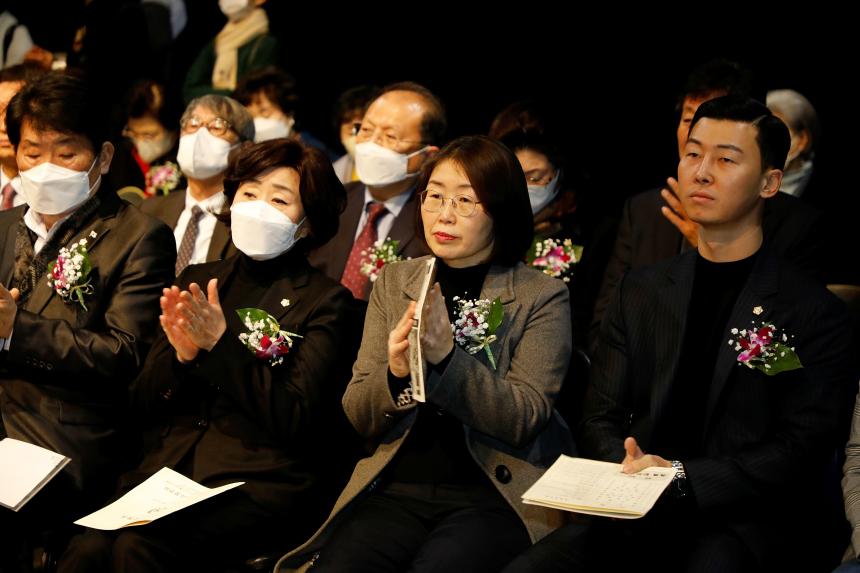 일성여자중고등학교 졸업장 수여식 - 3