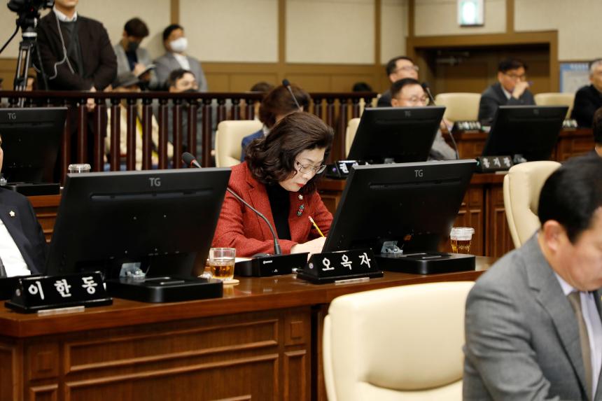 제1차 본회의 - 제261회 마포구의회 임시회 개회