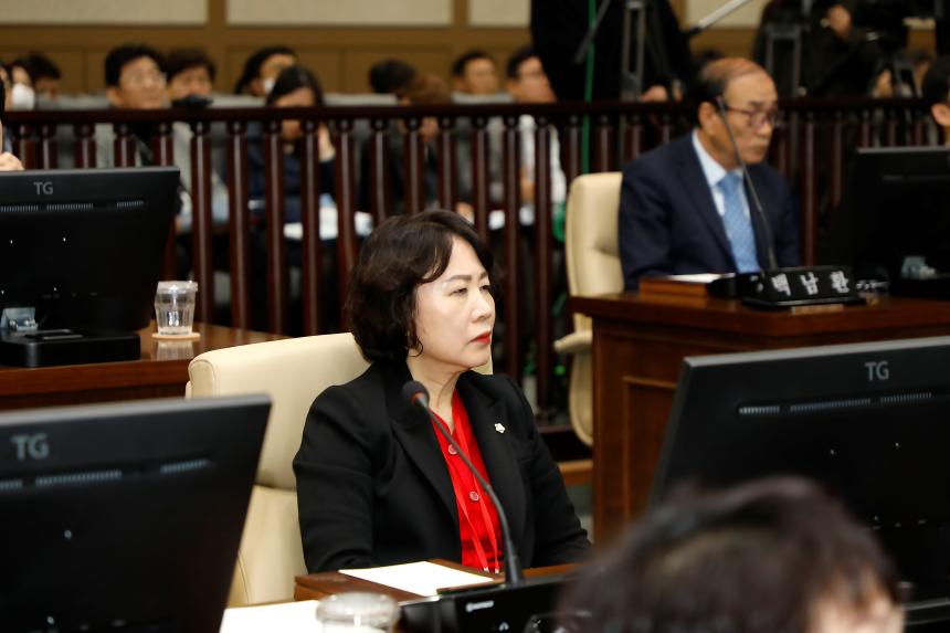 제2차 본회의 - 제261회 마포구의회 임시회