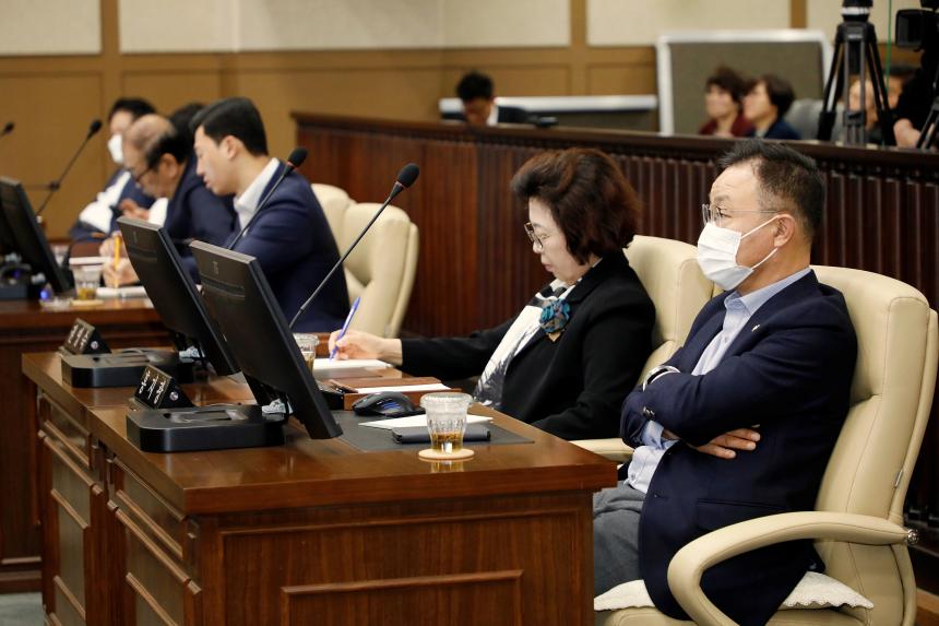 제2차 본회의 - 제261회 마포구의회 임시회