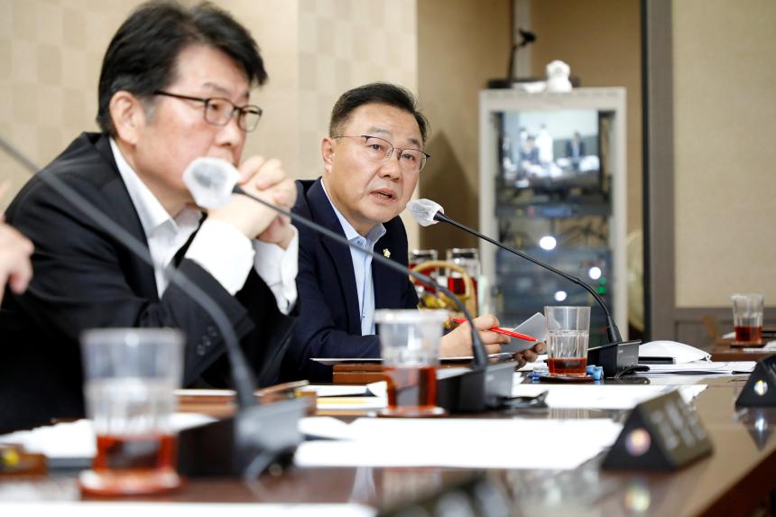 행정건설위원회-제261회 마포구의회 임시회