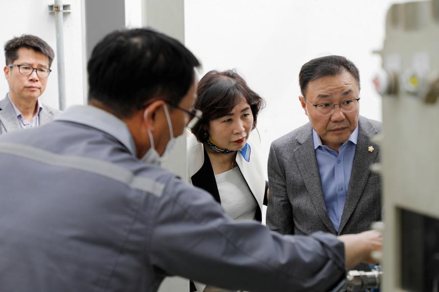 행정건설위원회 현장방문-마포자원회수시설, 상암수소충전소 - 8