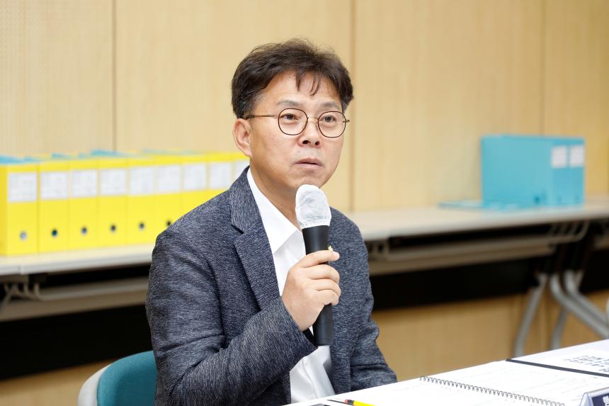 행정건설위원회 -신수동 주민센터 2023년도 행정사무감사 - 6