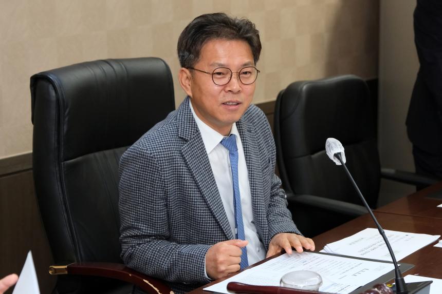 제264회&lpar;폐회중&rpar; 임시회 의회운영위원회 회의 - 2