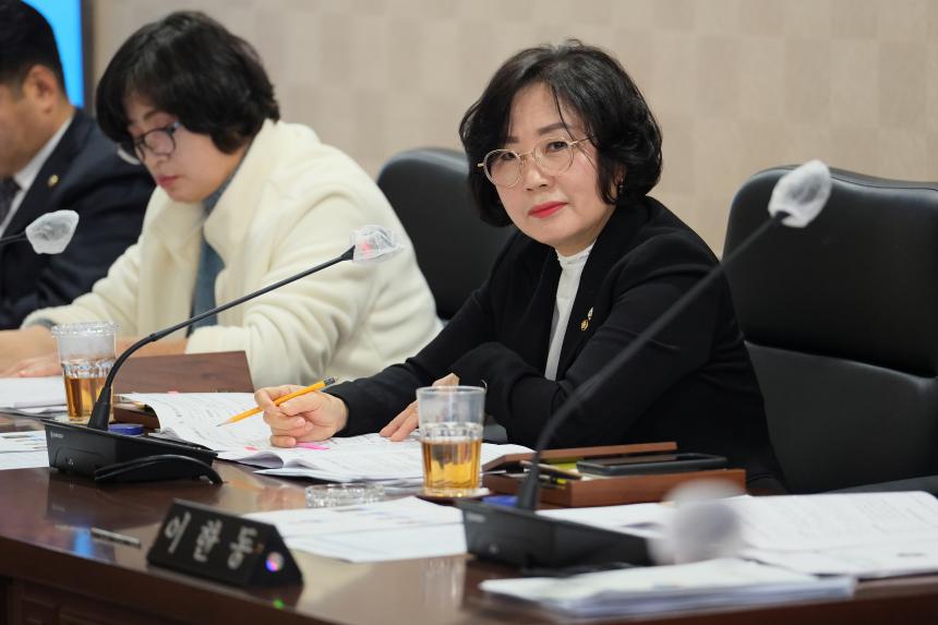 제265회 제2차 정례회 행정건설위원회 회의 - 1