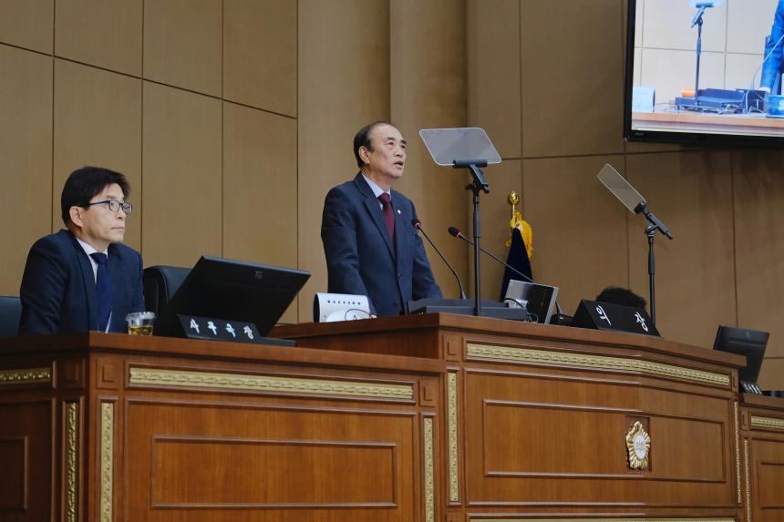 제266회 마포구의회 임시회 제1차 본회의 - 4