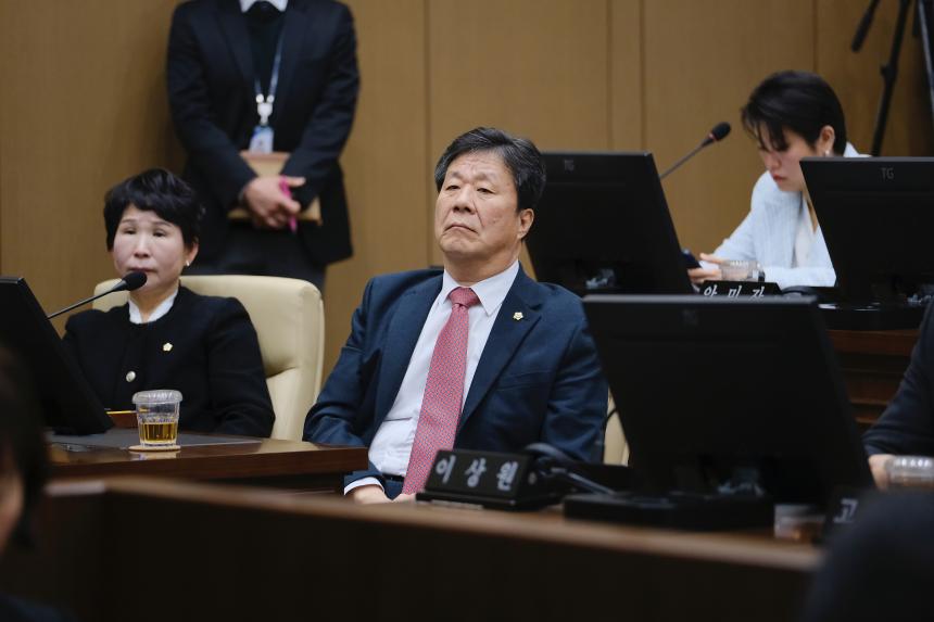 제266회 마포구의회 임시회 제2차 본회의 - 3