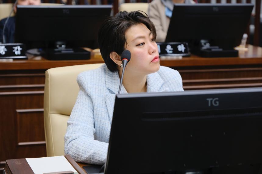 제266회 마포구의회 임시회 제2차 본회의 - 1