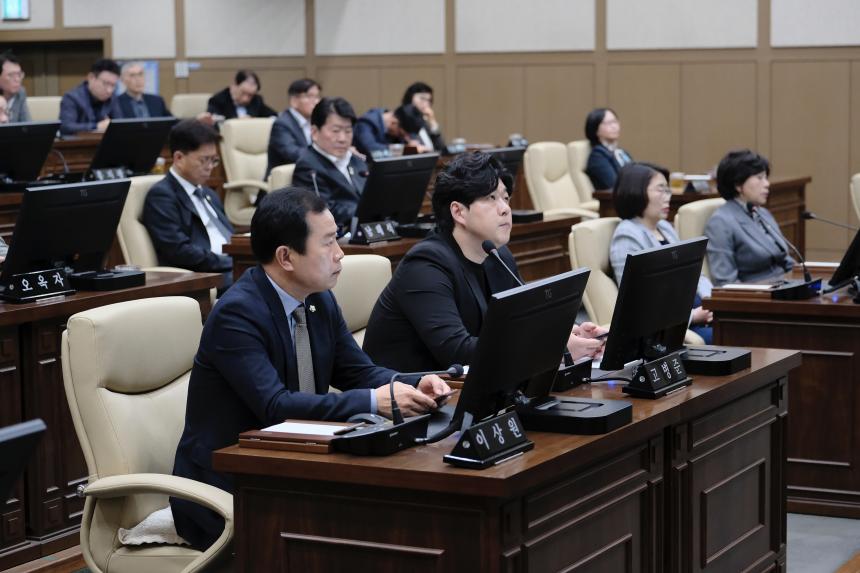 제2차 본회의 - 제267회 마포구의회 임시회 - 1