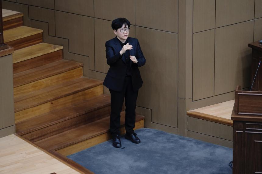 제2차 본회의 - 제267회 마포구의회 임시회 - 5