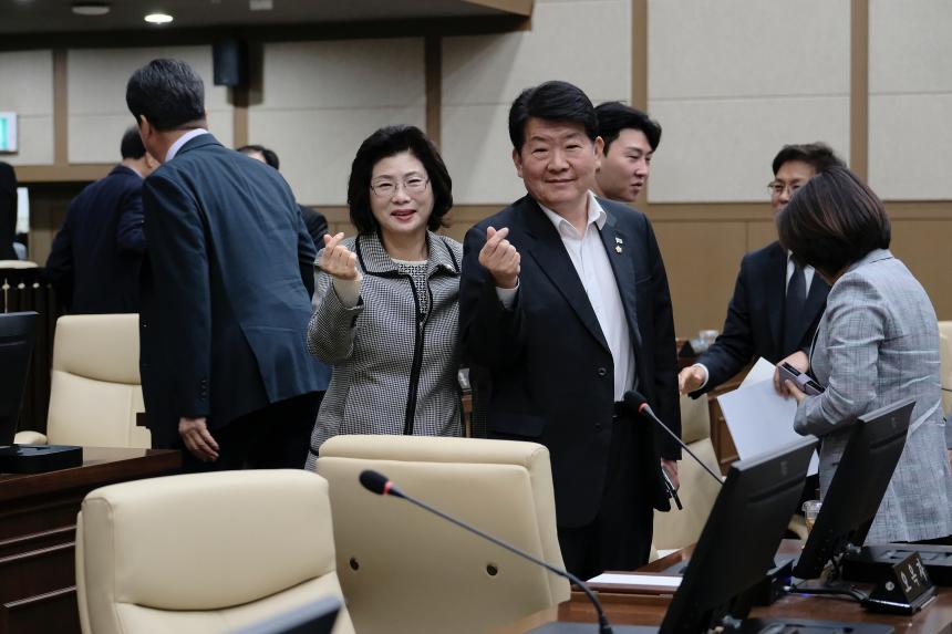 제2차 본회의 - 제267회 마포구의회 임시회 - 1