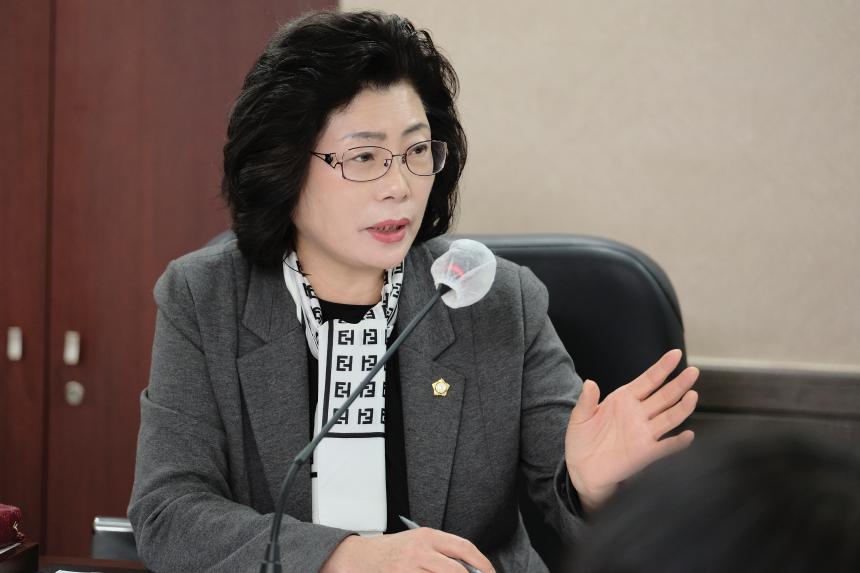 복지도시위원회 - 제267회 마포구의회 임시회 - 4