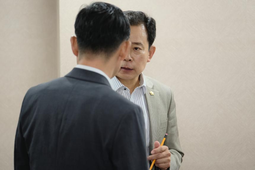 행정건설위원회 제1차~3차 - 제270회 마포구의회 임시회 - 5