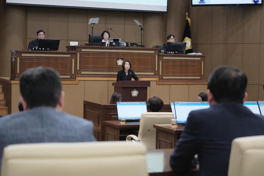 1차 본회의 - 제271회 임시회 - 4