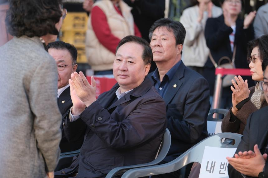 제1회 레드로드 로드갤러리 전시회 - 4