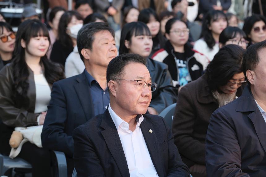 제1회 레드로드 로드갤러리 전시회 - 2