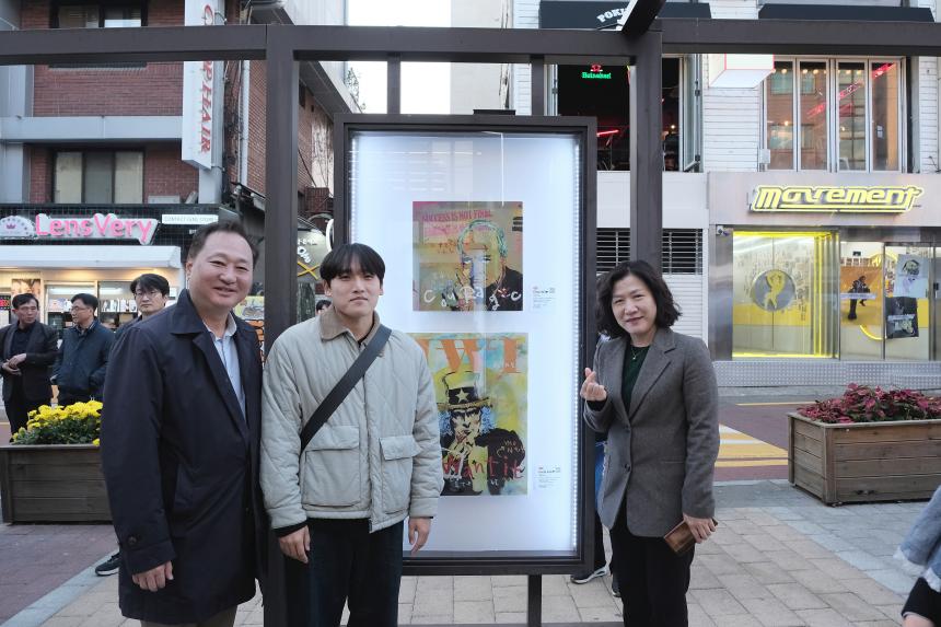 제1회 레드로드 로드갤러리 전시회 - 11