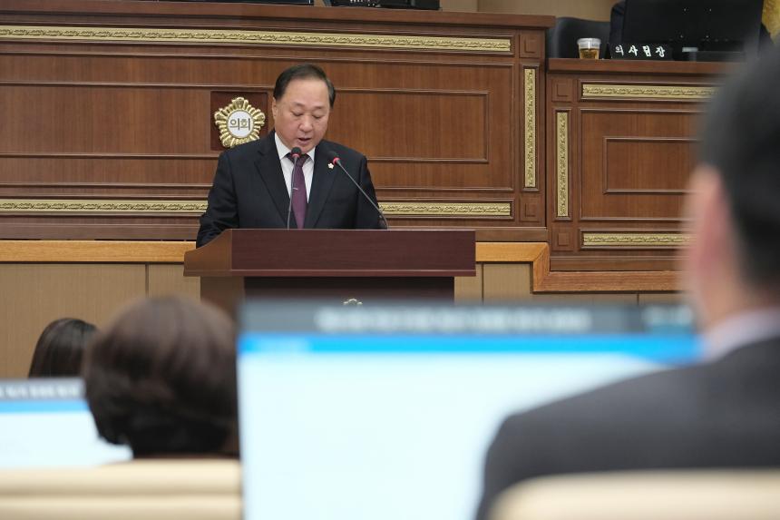 제1차 본회의 - 제272회 제2차 정례회 - 3