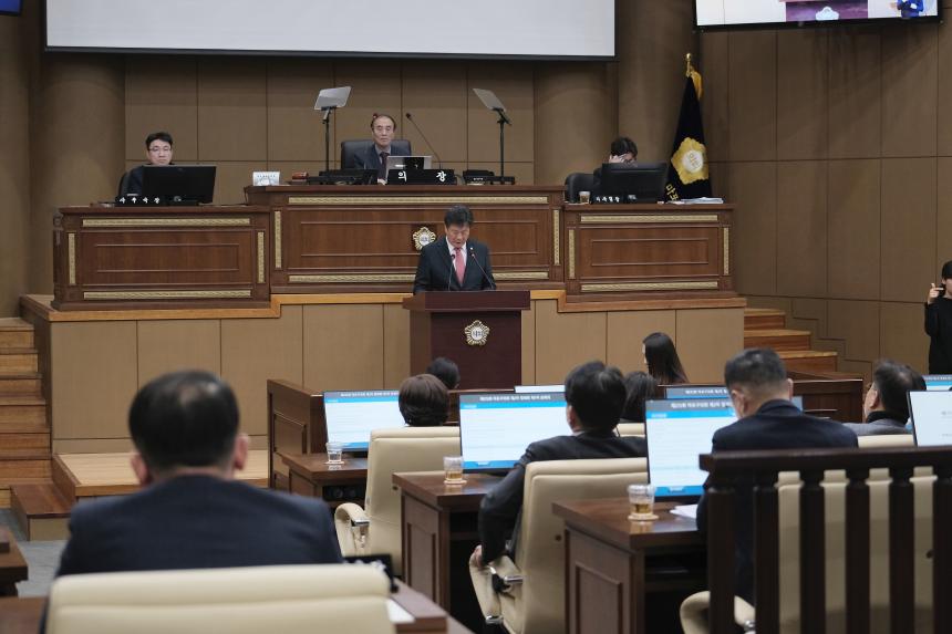 제1차 본회의 - 제272회 제2차 정례회 - 7