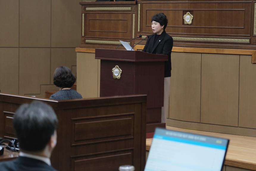 제1차 본회의 - 제272회 제2차 정례회 - 2