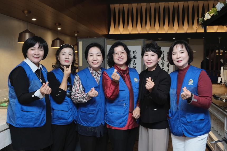 제25회 어르신 사랑 큰잔치 - 2