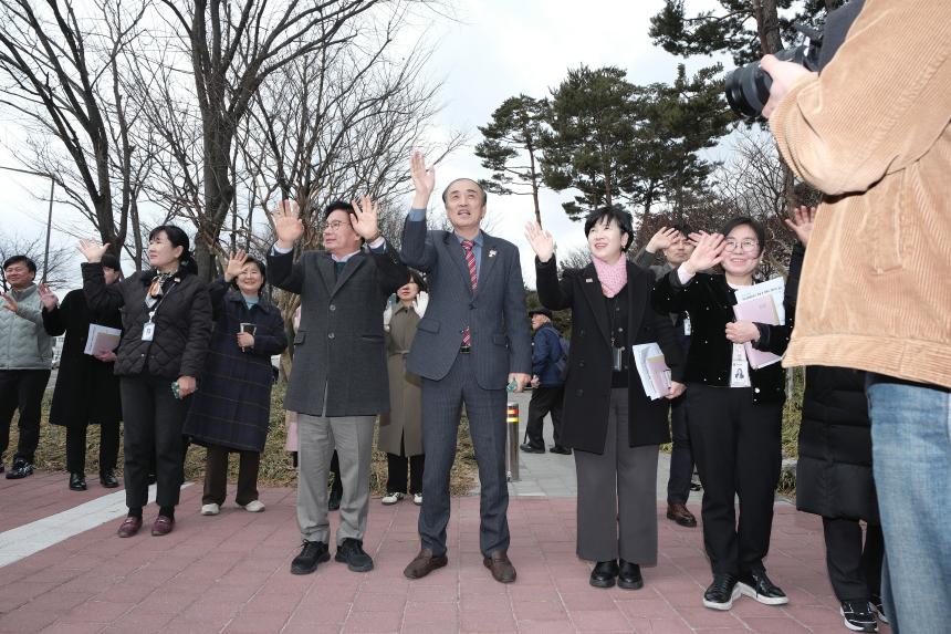 마포순환열차버스 동별 홍보단 시범운영 실시-상암동 - 6