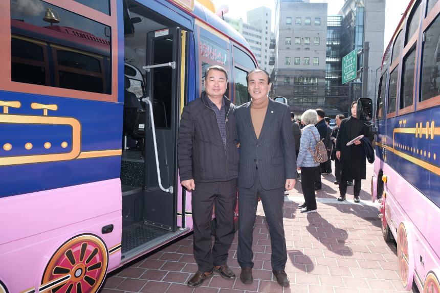 마포순환열차버스 동별 홍보단 시범운영 실시-성산2동 - 10