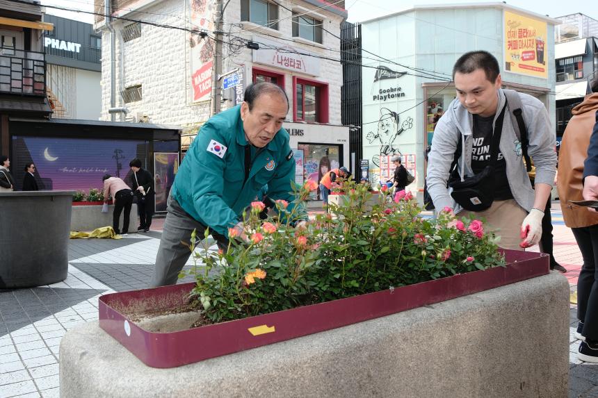 제80회 식목일 기념 나무심기 행사 - 5