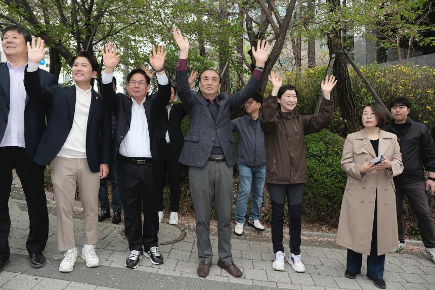 마포문화원 역사문화탐방 버스 환송식