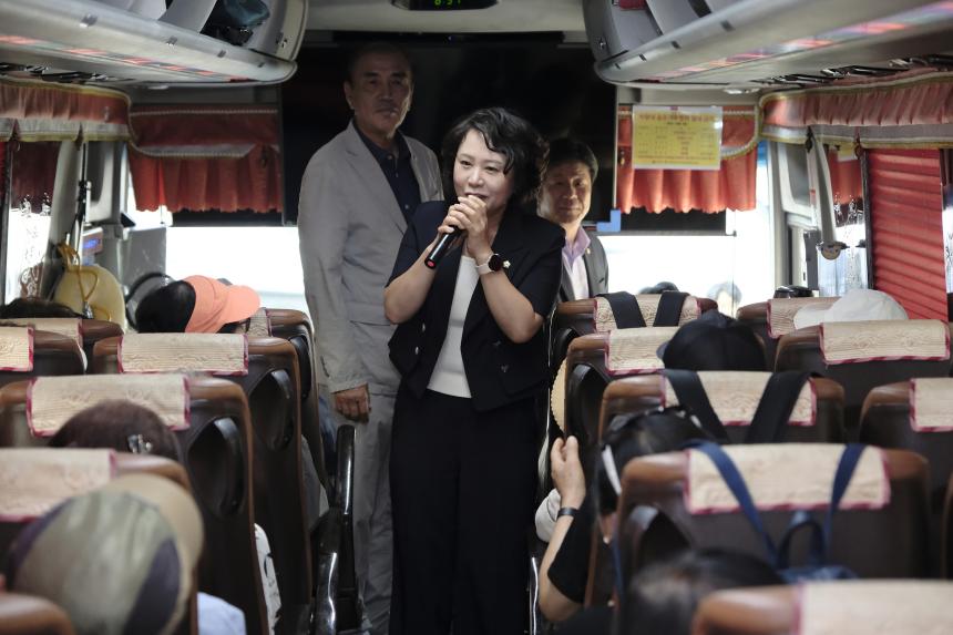 버스환송-마포시니어클럽 - 1