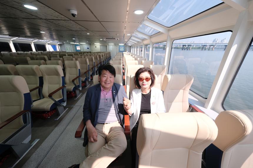 서울시 구의원 대상 한강 버스 체험 - 6