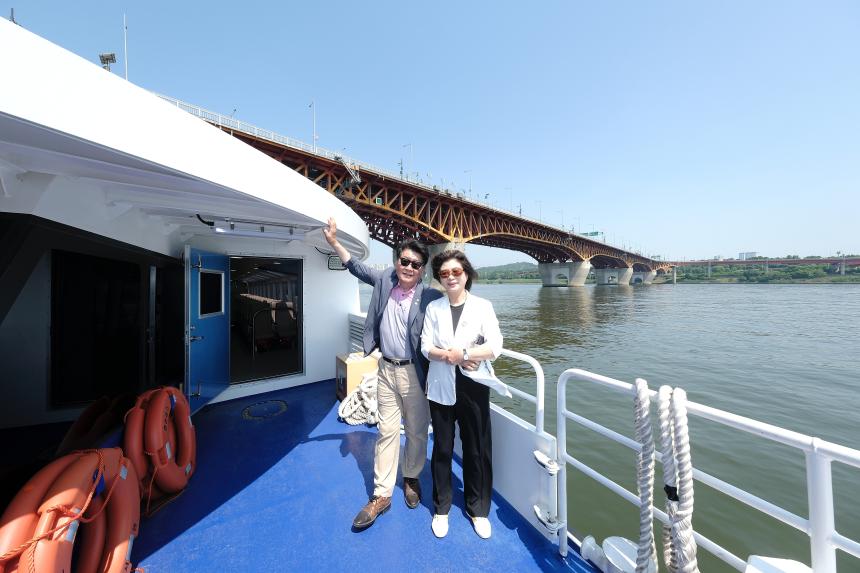 서울시 구의원 대상 한강 버스 체험 - 13