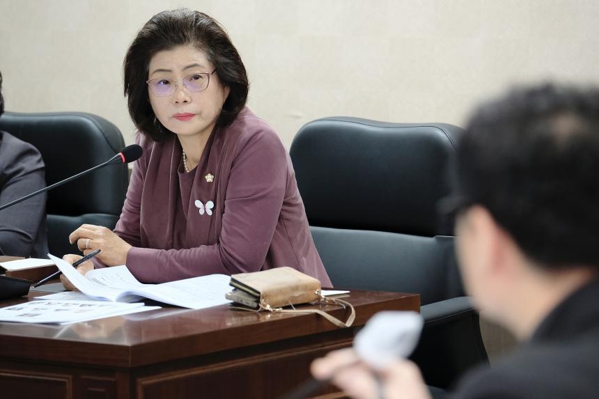 의회운영위원회 행정사무감사-제276회 제1차 정례회 - 2