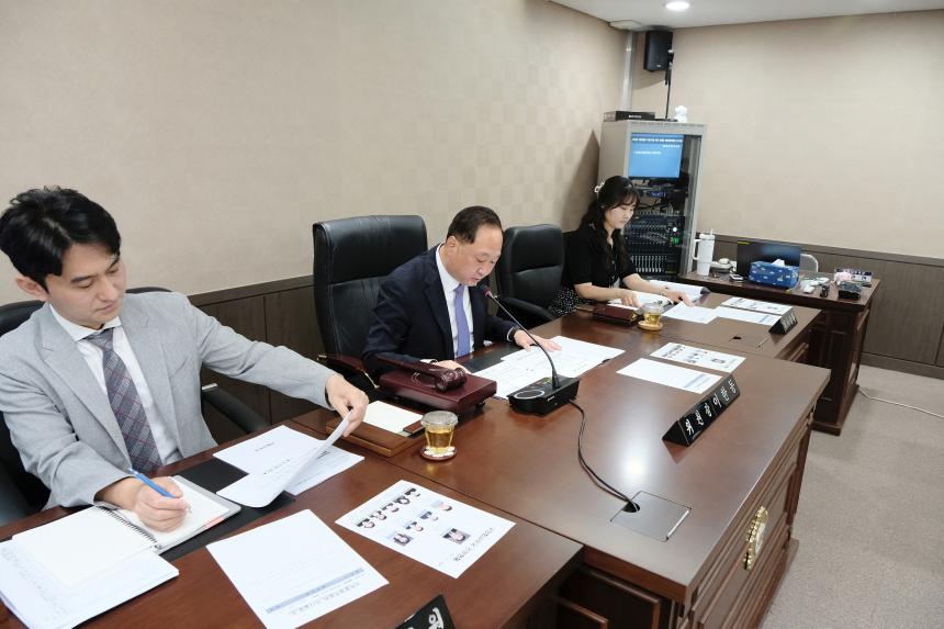 의회운영위원회 행정사무감사-제276회 제1차 정례회 - 4