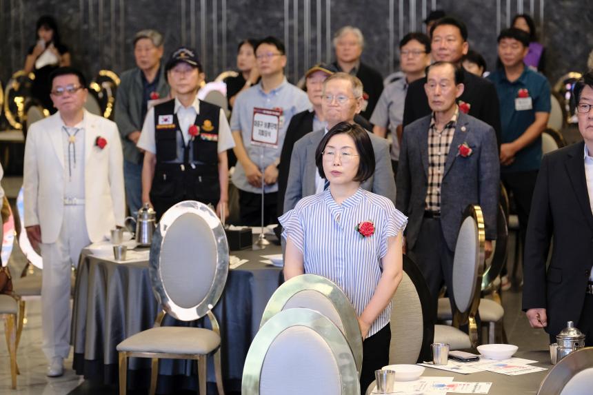 광복 80주년 기념 마포 독립유공자 가족 위문행사 - 3