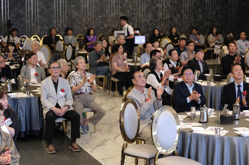 광복 80주년 기념 마포 독립유공자 가족 위문행사 - 3